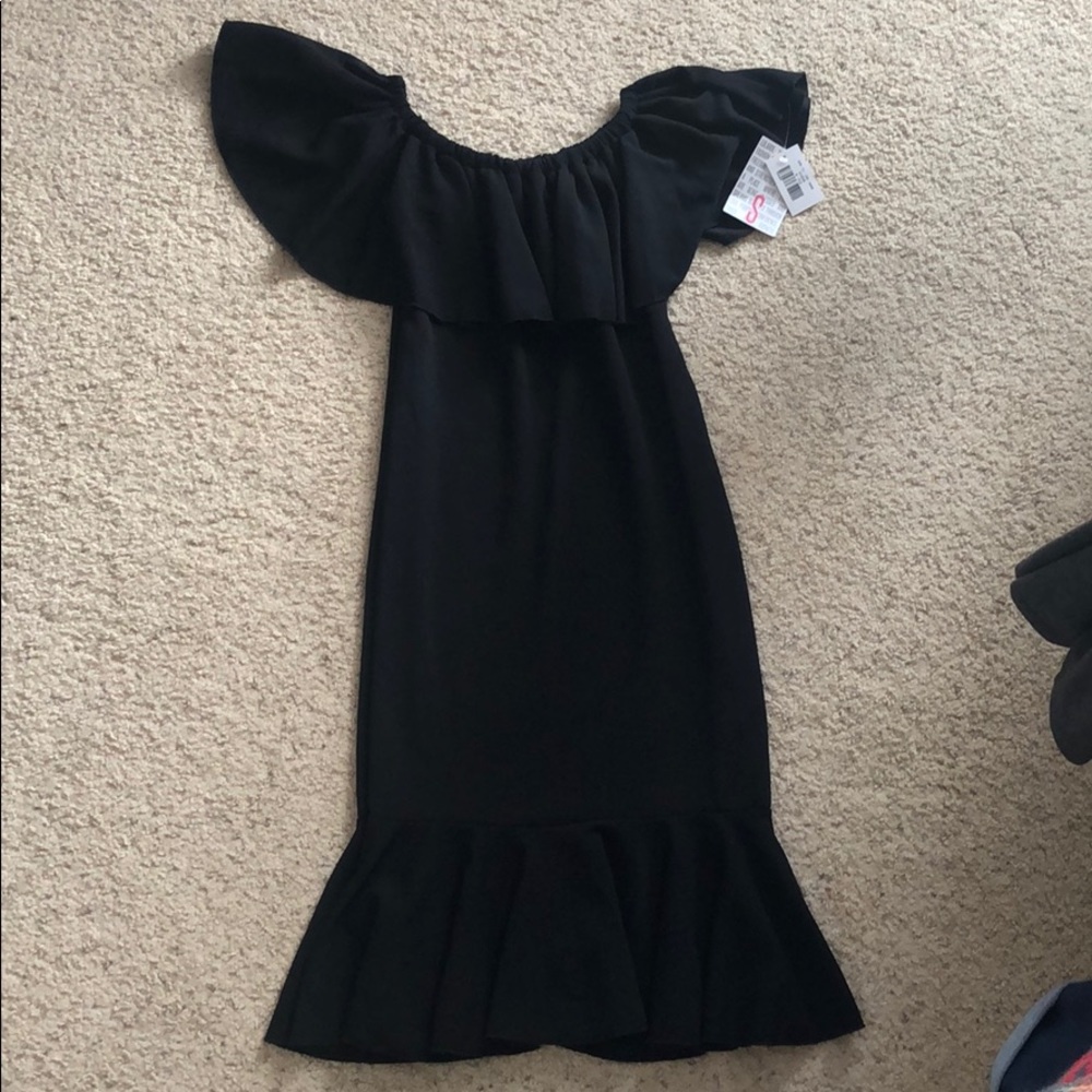 NWT SOLID BLACK Small LulaRoe Cici Dress